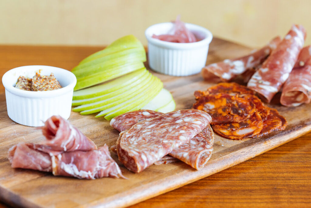 JakesCoopersWineBarWineShopphiledelphia140 1024x683