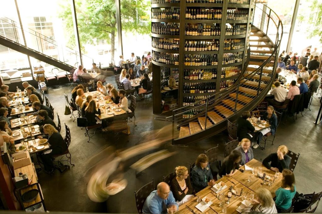 PurpleCafeandWineBarseattle111 1024x681