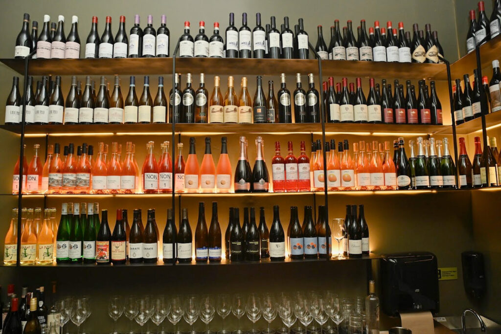 frenchiewinebar101 1024x683