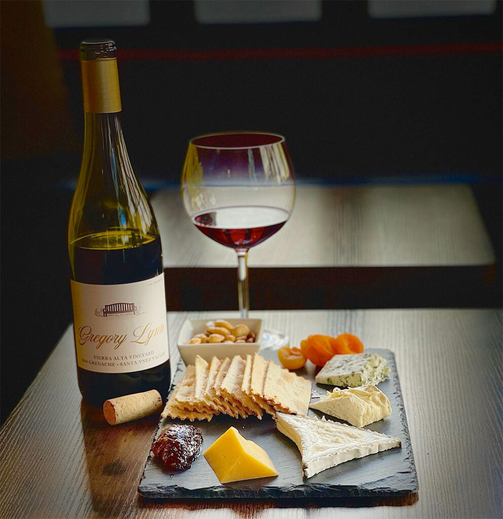 thepawineroompaloalto101 992x1024