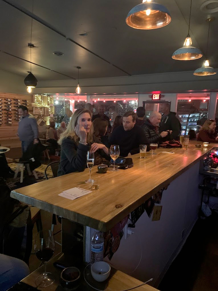 InternosBeerandWineBar1076