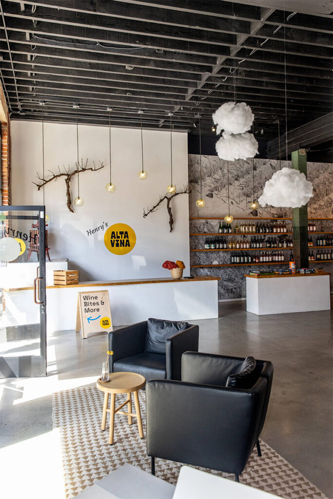 altavinawinesf100 683x1024