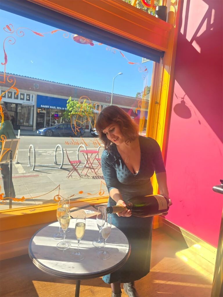 laloulouwineoakland106 768x1024