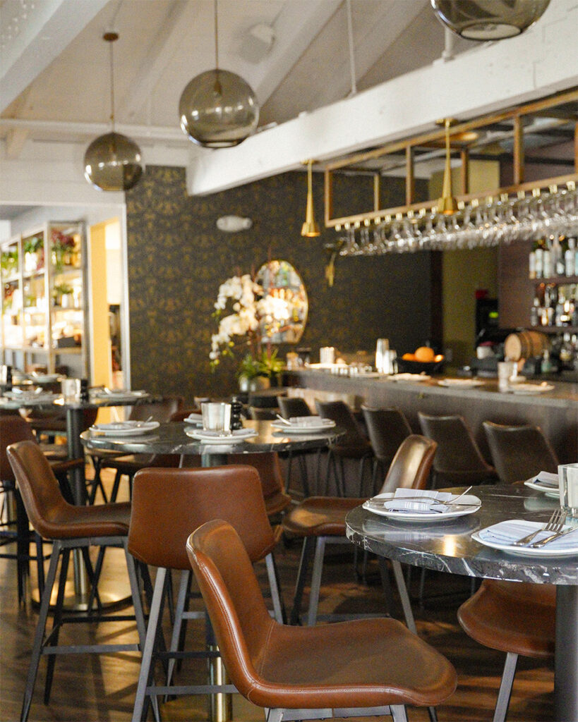 williswinebarsantarosa105 819x1024