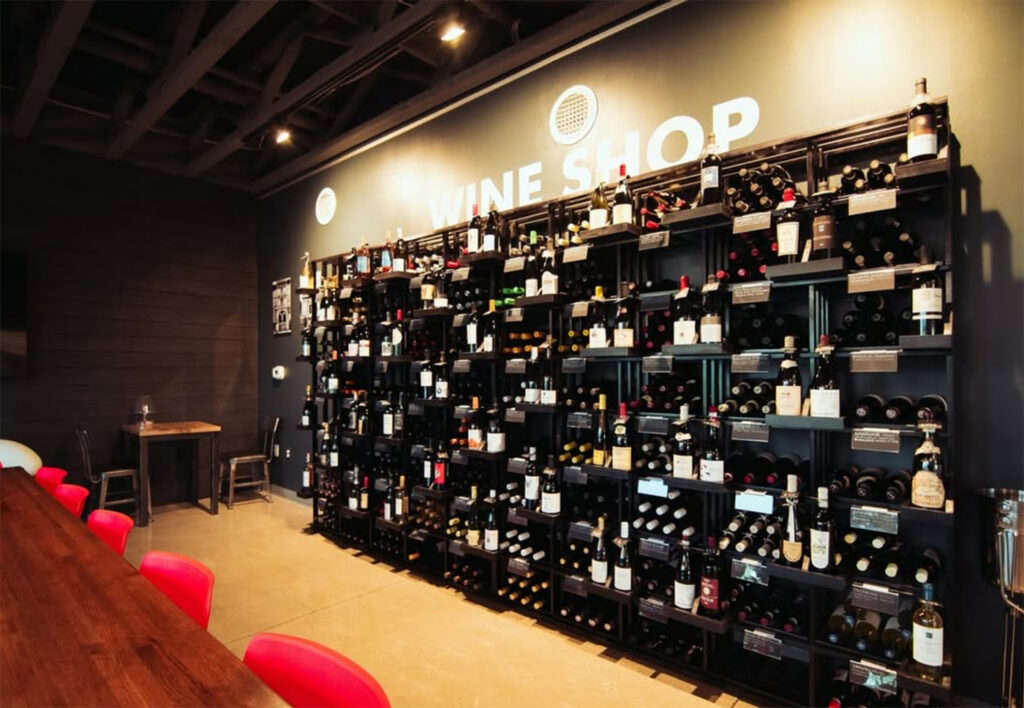 AzzurraWineBarhenderson5 1024x708
