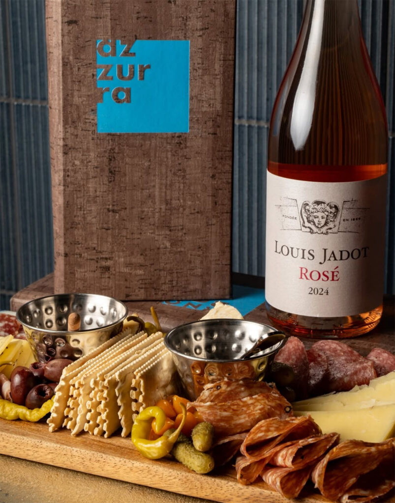 AzzurraWineBarhenderson8 803x1024