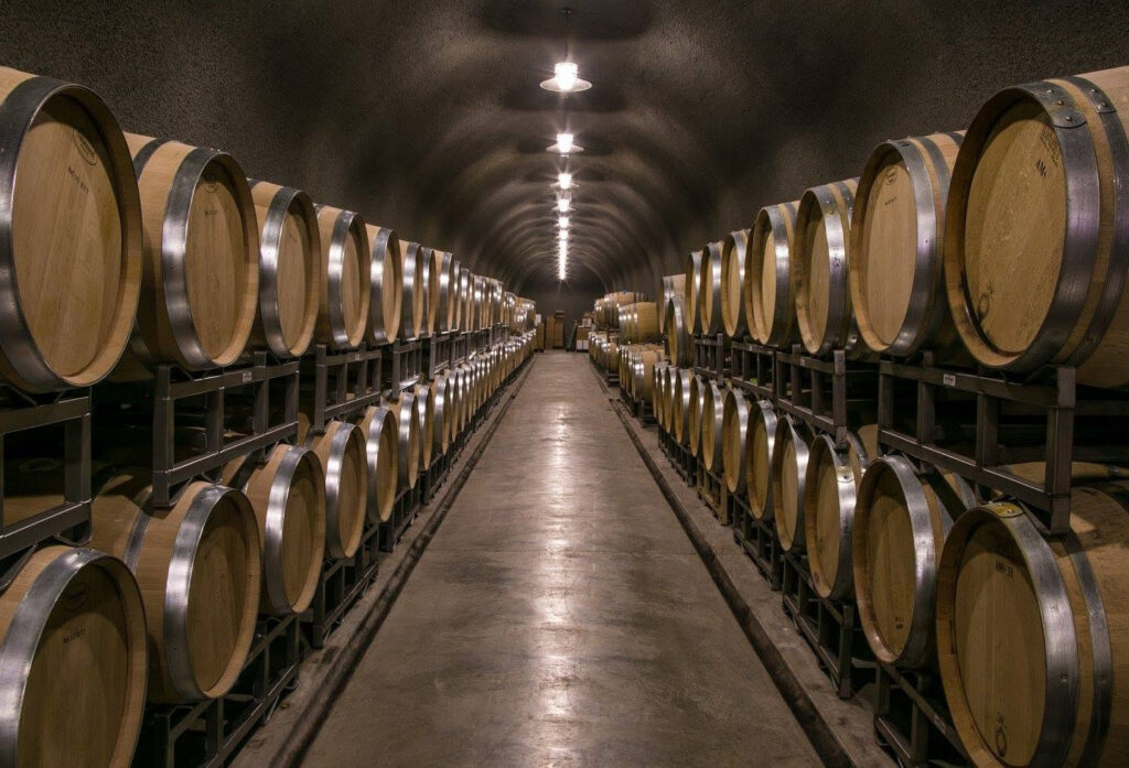 CourseyGravesEstateWinery2 1024x697