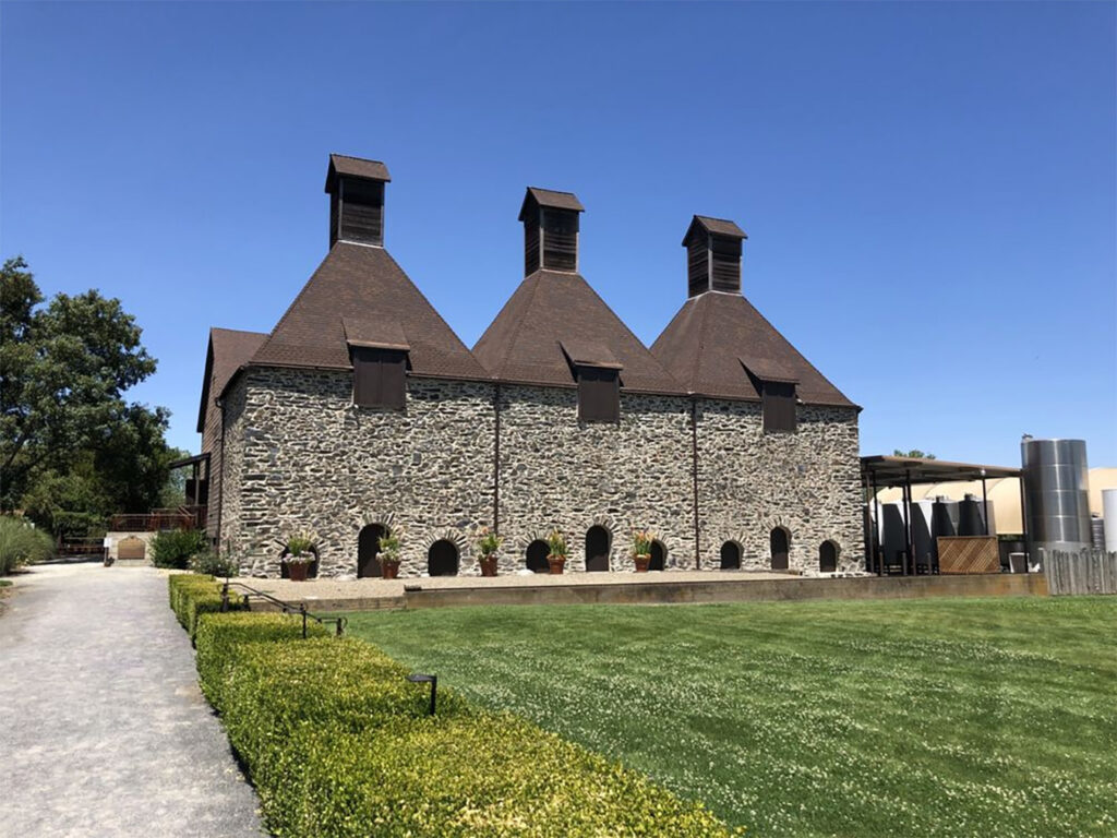 LandmarkVineyardsHopKilnEstate1 1024x768