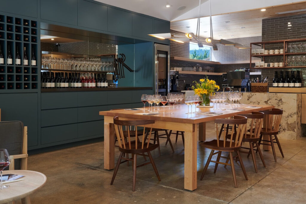 LongMeadowRanchWineryAndersonValleyTastingRoom1 1024x683